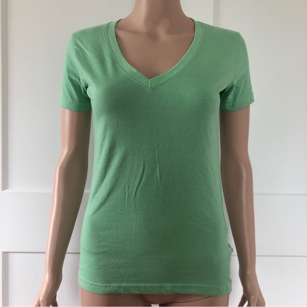 Bottoms Out Gal Medium Yellow Green V Neck Short Sleeves Tee T-Shirt Small